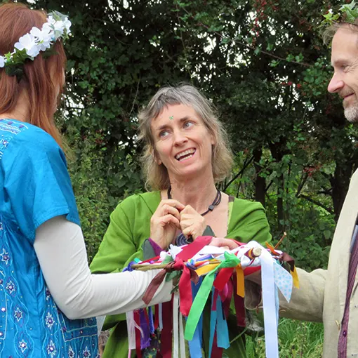 Jennifer Ramsay - Celtic Weddings and Handfasting